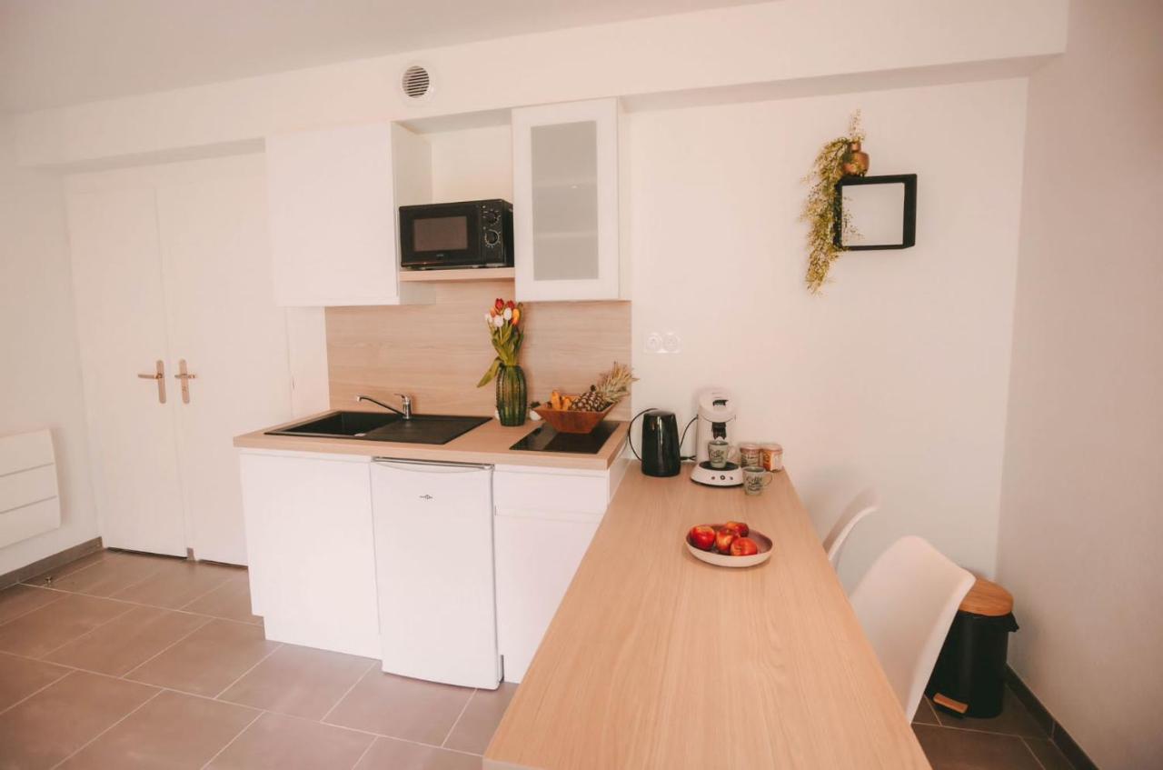 Franc-Bisontin - Unique ! 4 Logements Disponibles Besançon Exteriör bild