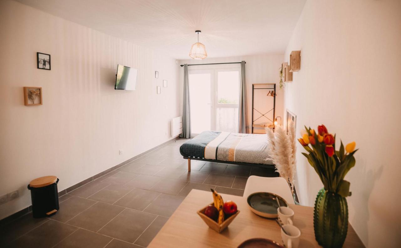 Franc-Bisontin - Unique ! 4 Logements Disponibles Besançon Exteriör bild