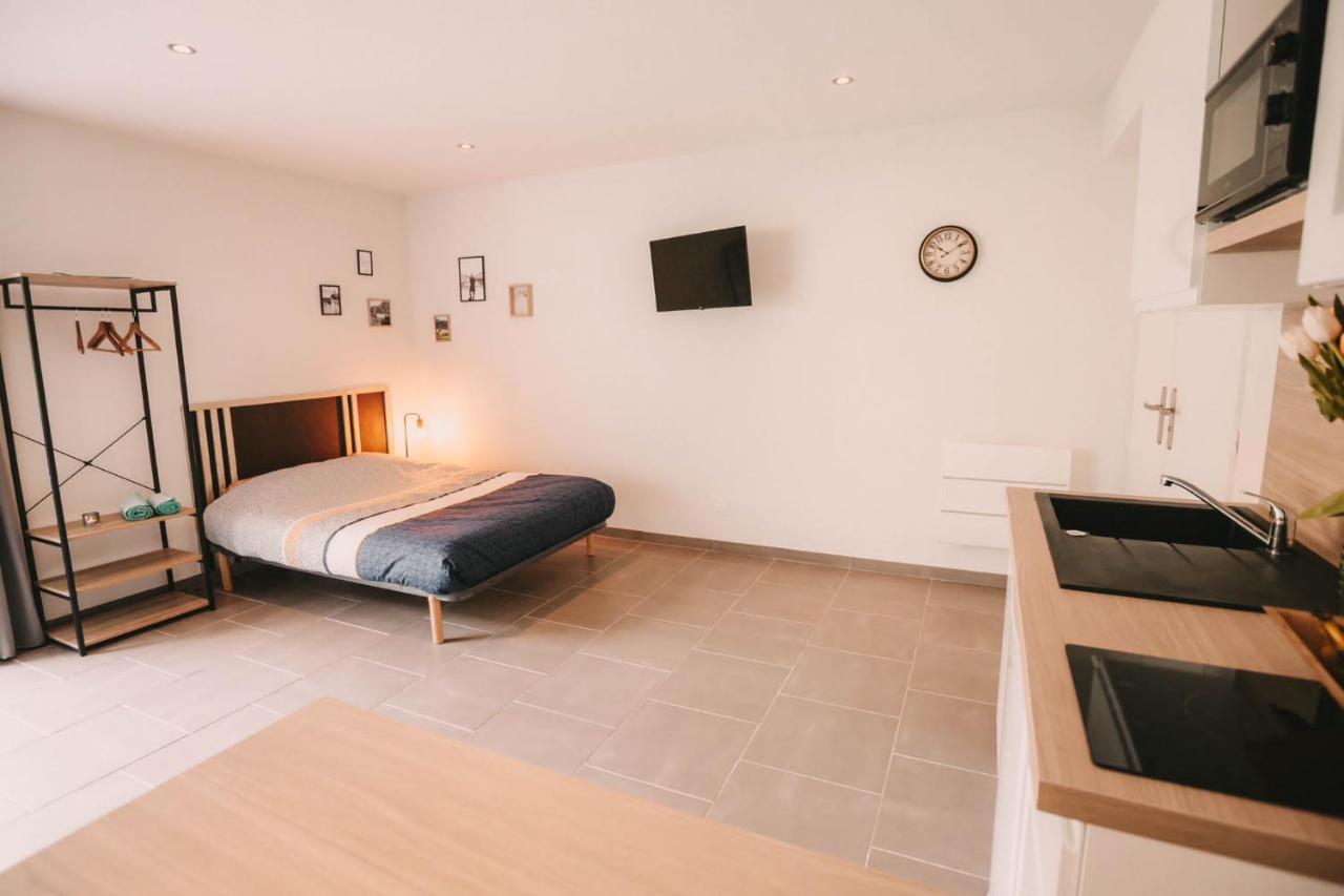 Franc-Bisontin - Unique ! 4 Logements Disponibles Besançon Exteriör bild