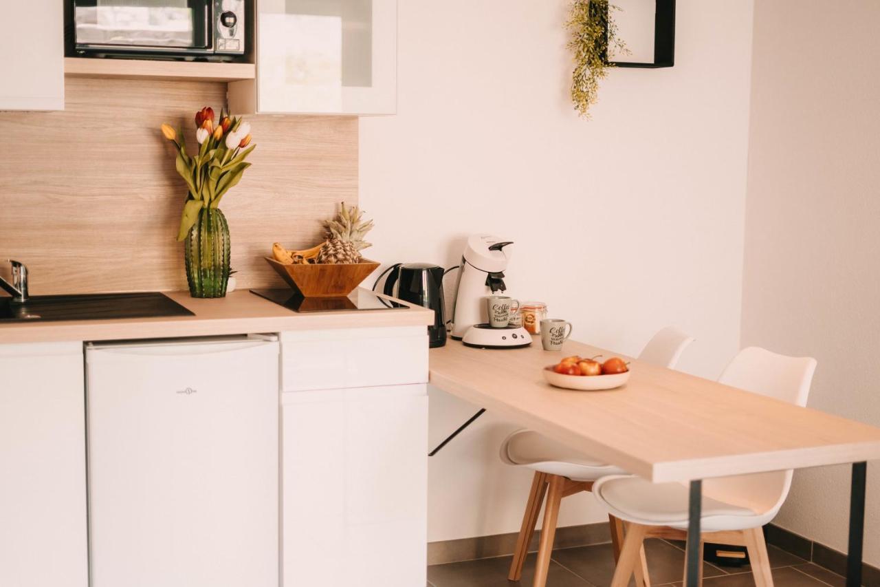 Franc-Bisontin - Unique ! 4 Logements Disponibles Besançon Exteriör bild